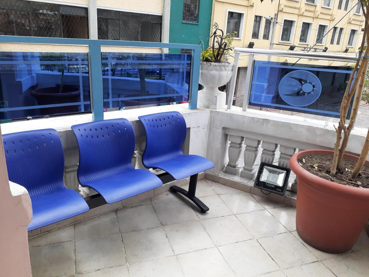 Hostal Mediodia Quito Bagian luar foto